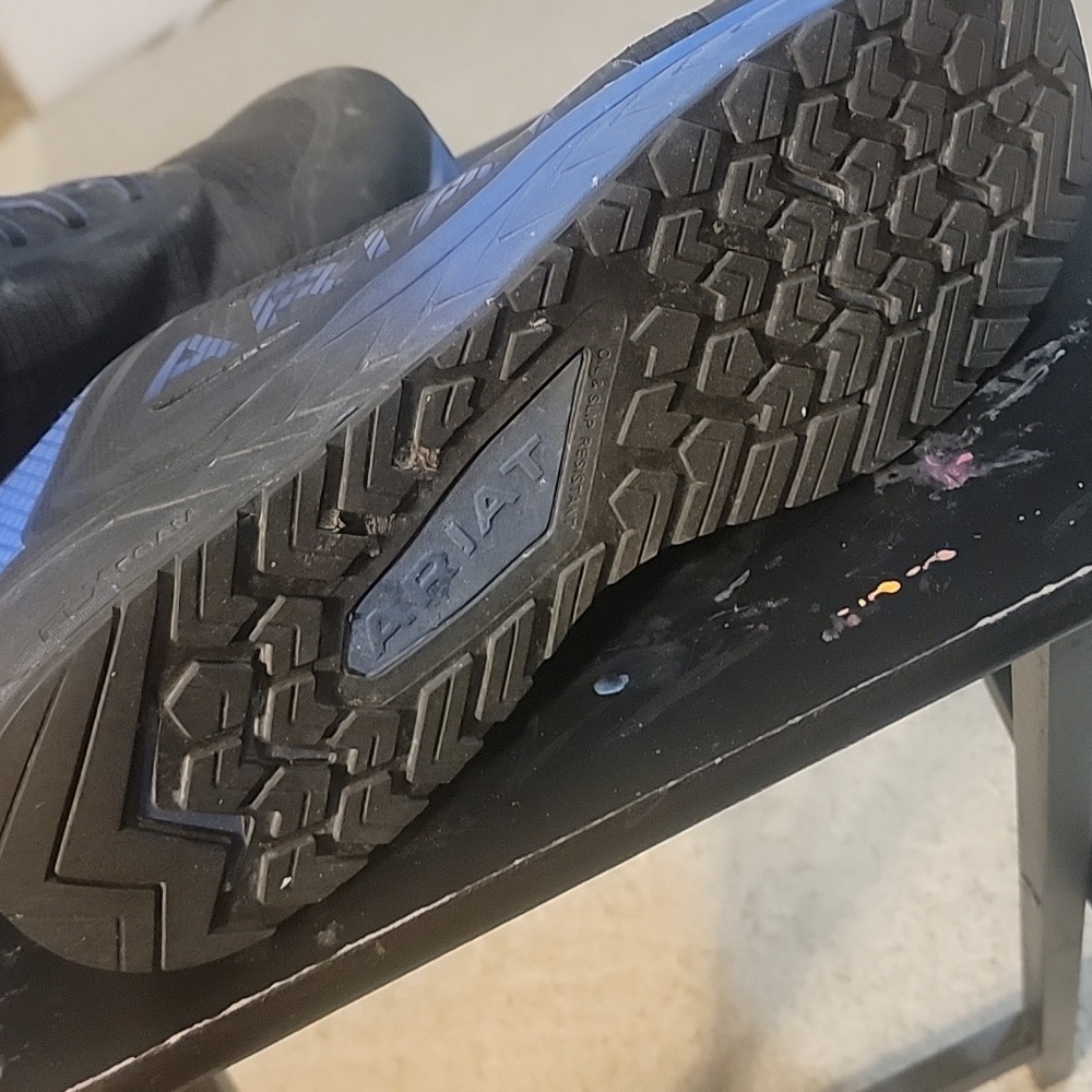 Size 13 Ariat Composite Toe Work Shoe - image 4